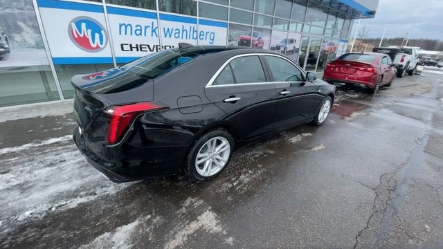 2025 Cadillac CT4 Luxury