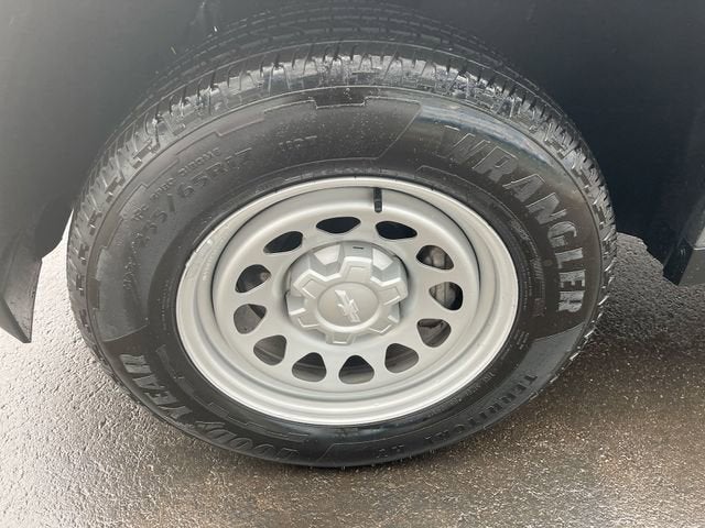 2024 Chevrolet Colorado WT