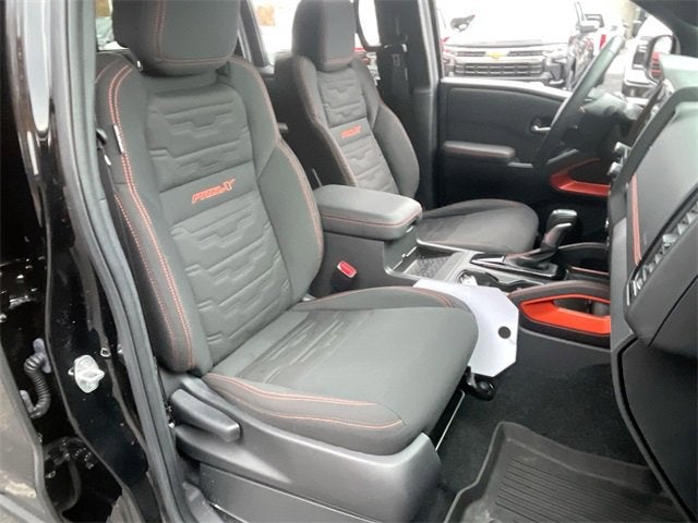 2024 Nissan Frontier Crew Cab PRO-X 4x2