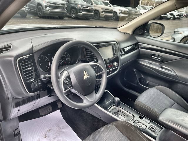 2020 Mitsubishi Outlander ES 2.4 S-AWC