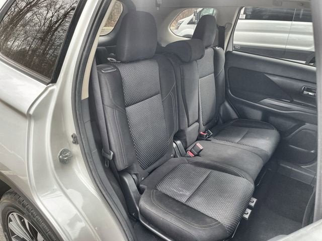 2020 Mitsubishi Outlander ES 2.4 S-AWC