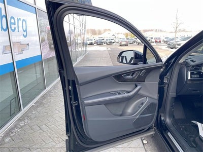 2024 Audi Q7 Premium Plus 55 TFSI quattro Tiptronic