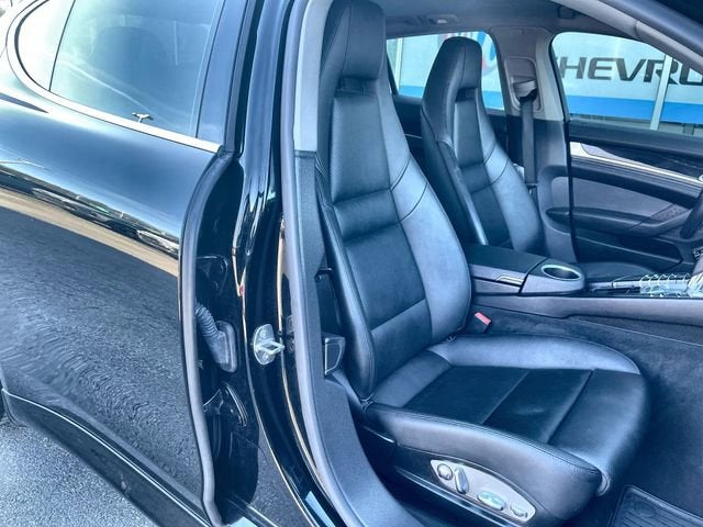 2013 Porsche Panamera 4S