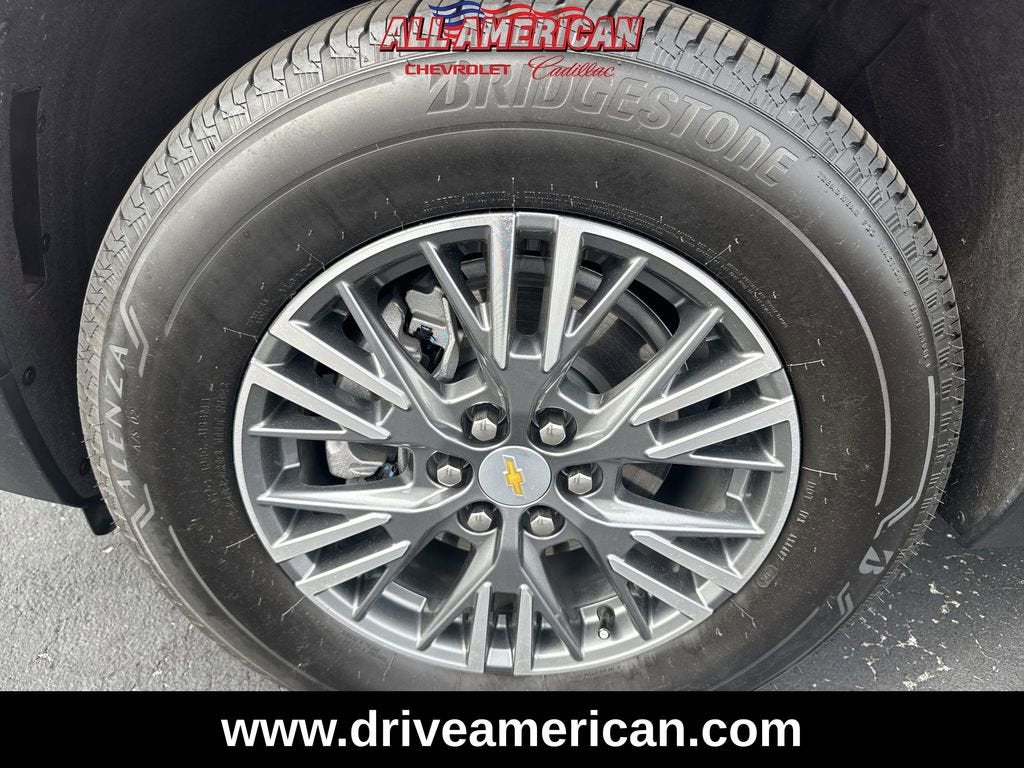 2024 Chevrolet Traverse LT