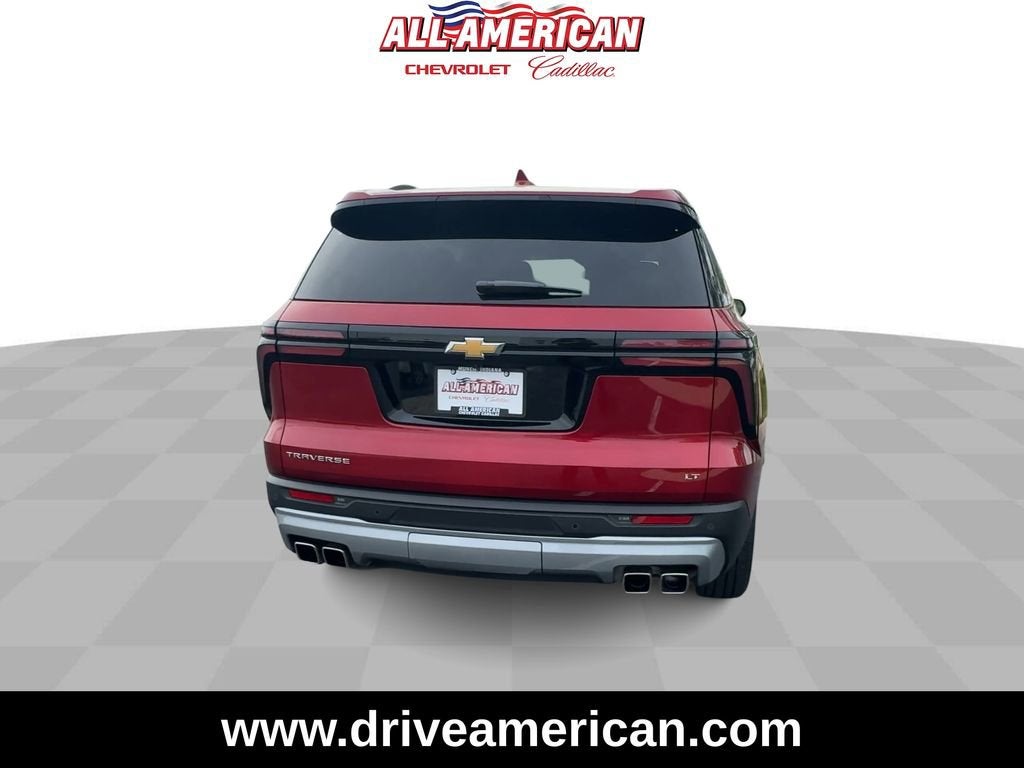 2024 Chevrolet Traverse LT