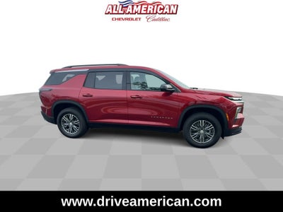 2024 Chevrolet Traverse LT