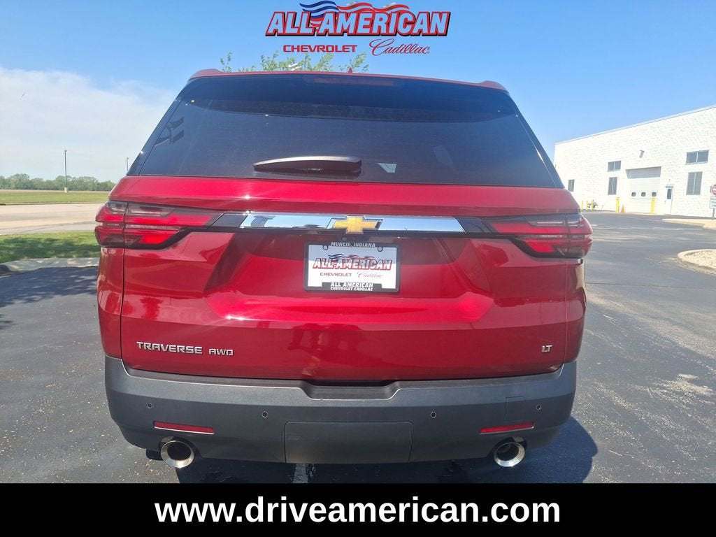 2022 Chevrolet Traverse LT Leather