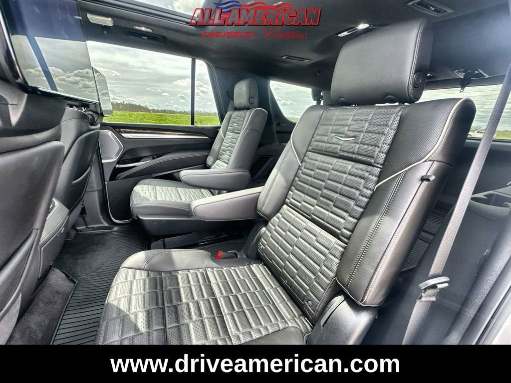 2025 Cadillac Escalade Sport Platinum