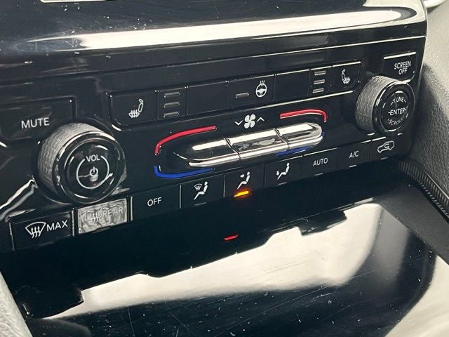 2024 Jeep Grand Cherokee L Altitude 4x4