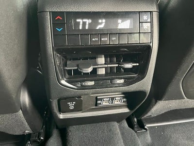 2024 Jeep Grand Cherokee L Altitude 4x4