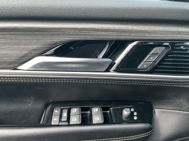 2023 Jeep Wagoneer L Series III 4x4