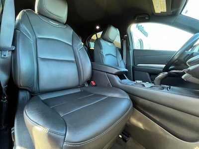 2023 Cadillac XT4 FWD Premium Luxury