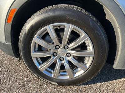 2023 Cadillac XT4 FWD Premium Luxury