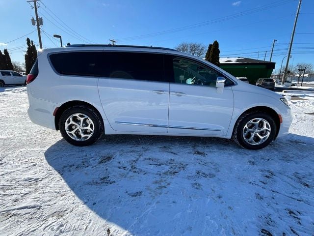 2021 Chrysler Pacifica Limited AWD