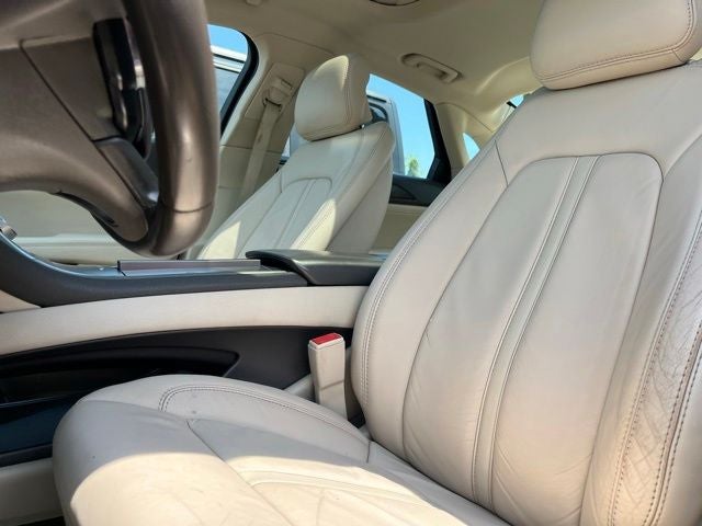 2017 Lincoln MKZ Select