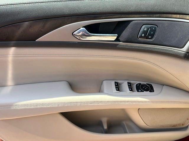 2017 Lincoln MKZ Select