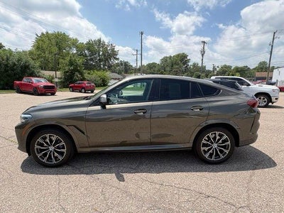 2020 BMW X6 M50i