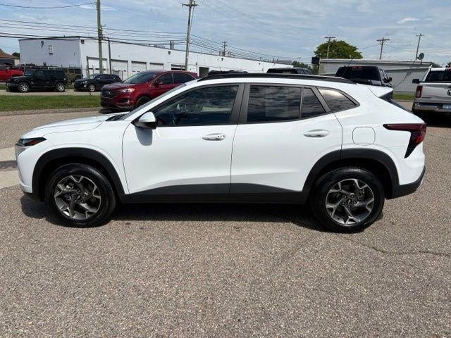 2025 Chevrolet Trax FWD LT