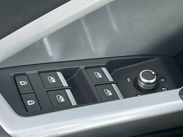 2023 Audi Q3 Premium 45 TFSI S line quattro Tiptronic