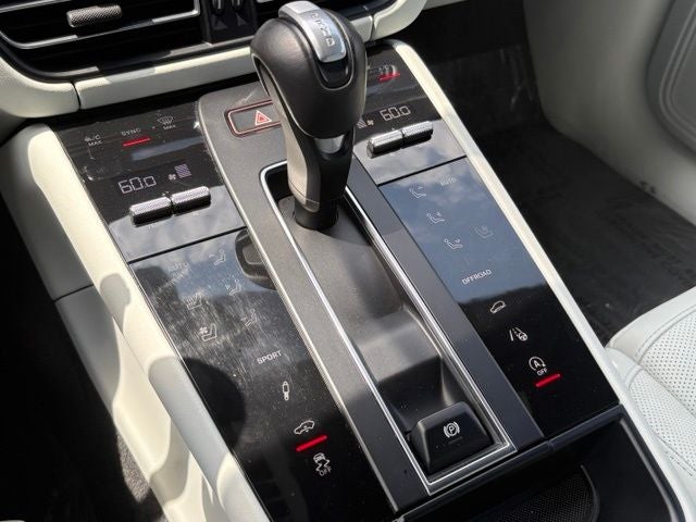 2024 Porsche Macan S