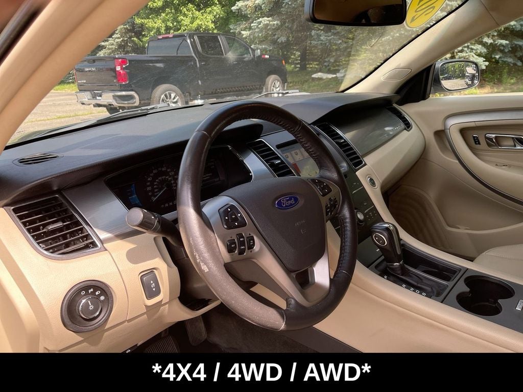 2018 Ford Taurus SEL