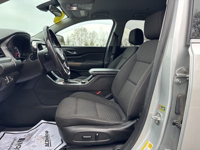 2018 GMC Acadia SLE-2