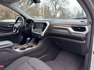 2018 GMC Acadia SLE-2