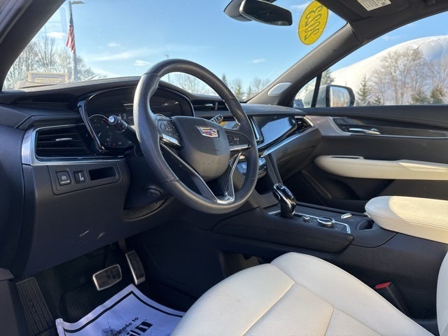2023 Cadillac XT6 Sport