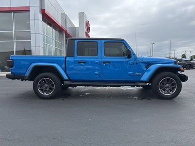 2022 Jeep Gladiator Overland