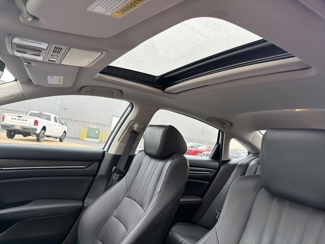 2022 Honda Accord Touring 2.0T