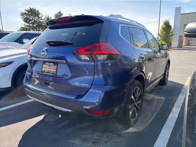 2017 Nissan Rogue SL