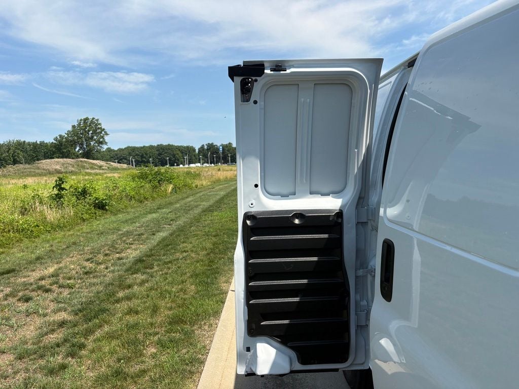 2026 Chevrolet Express 3500 Work Van Cargo
