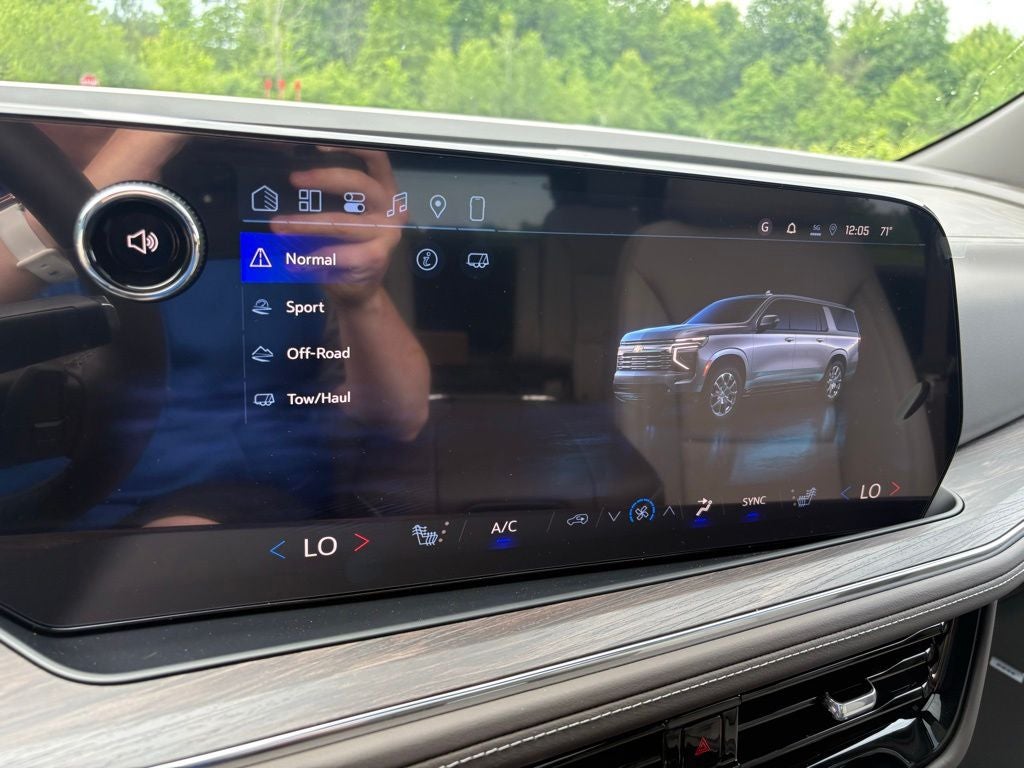 2026 Chevrolet Suburban Z71