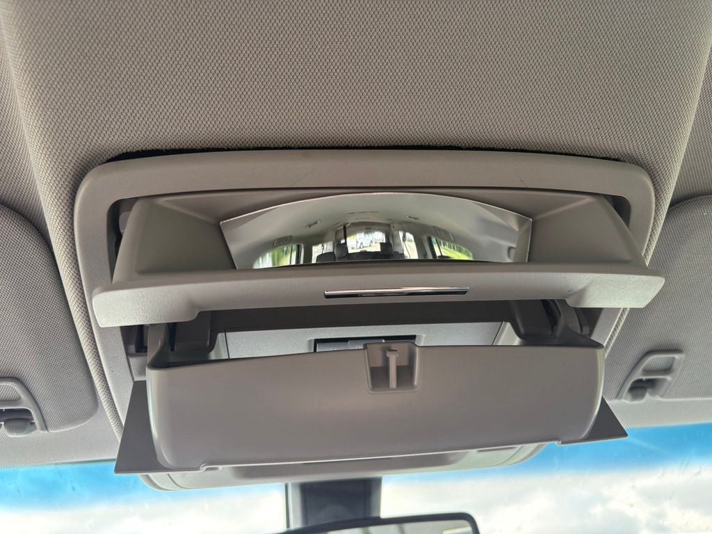 2018 Chevrolet Suburban LS