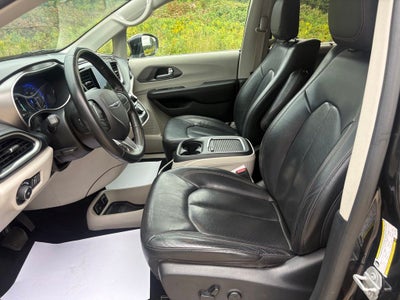 2020 Chrysler Pacifica Touring L Plus