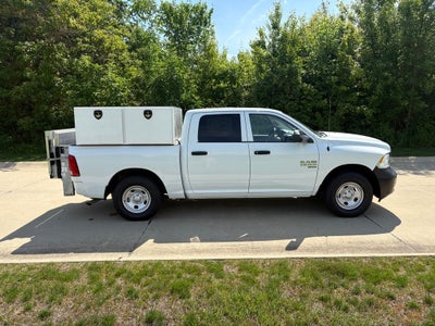 2022 RAM 1500 Classic Tommy Gate