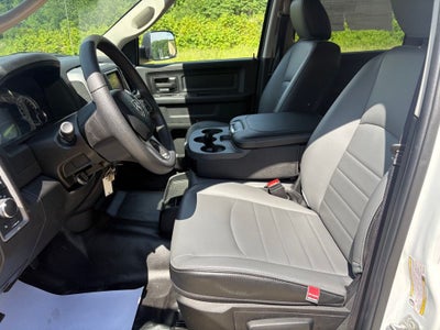 2022 RAM 1500 Classic Tommy Gate