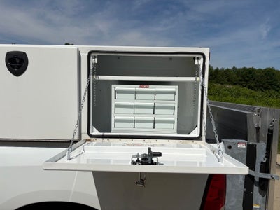 2022 RAM 1500 Classic Tommy Gate