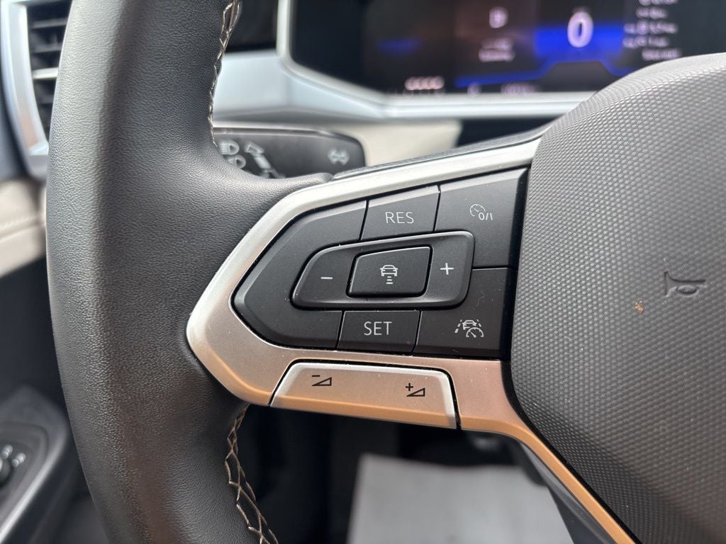 2025 Volkswagen Taos 1.5T SE
