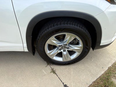 2017 Toyota Highlander Limited