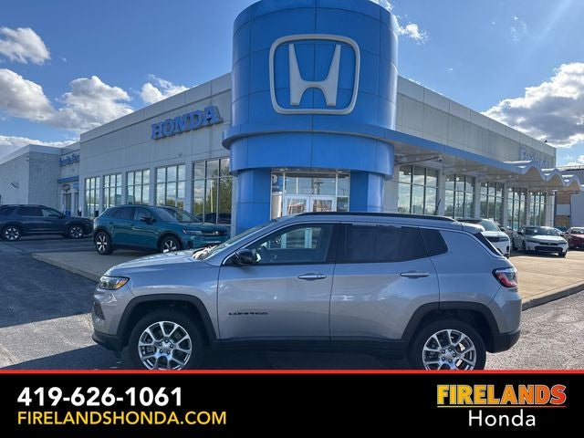 2023 Jeep Compass Latitude Lux