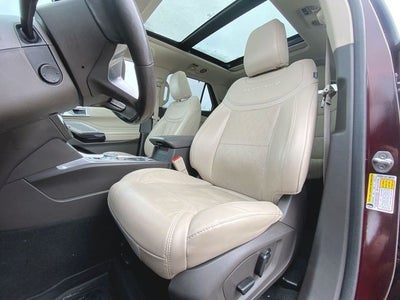 2022 Ford Explorer Platinum