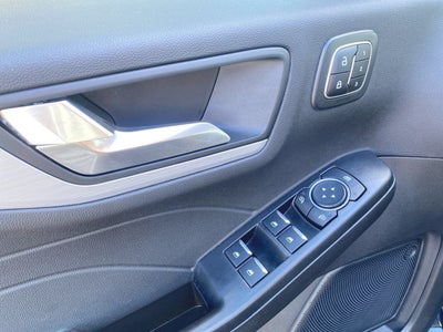 2025 Ford Escape Hybrid Platinum