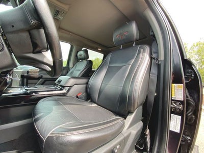 2019 Ford F-250SD Lariat BLACK WIDOW PKG