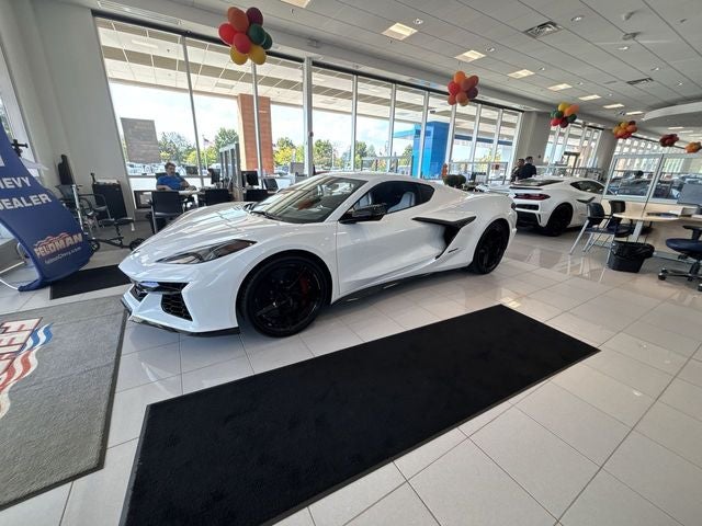 2026 Chevrolet Corvette E-Ray 1LZ