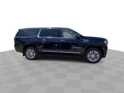 2023 GMC Yukon XL SLT
