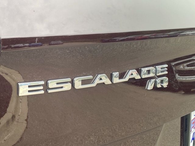 2025 Cadillac ESCALADE IQ Luxury 2