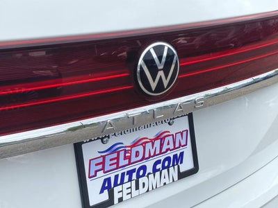 2025 Volkswagen Atlas 2.0T SE w/Technology