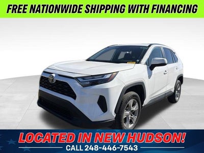 2025 Toyota RAV4 XLE