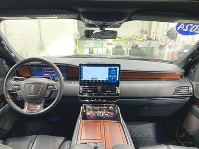 2024 Lincoln Navigator Premiere